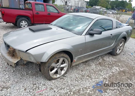 2008 Ford Mustang Gt Deluxe/Gt Premium from USA, damaged, VIN 1ZVHT82H885102038